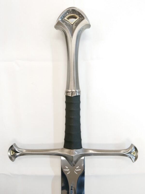 Espada de Aragorn(Anduril), grabados profundos